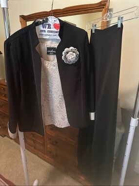 Perry Ellis Black Jacket & Skirt Set with Ivory Shell and Floral Accent